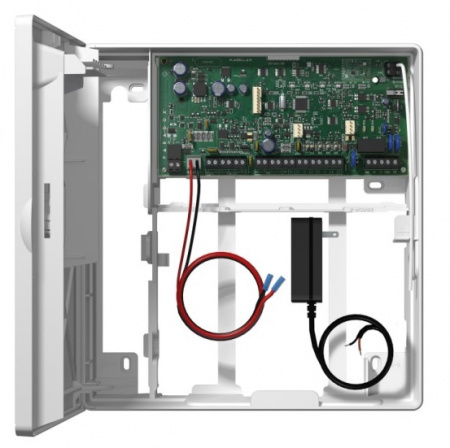 Контрольная панель со встроенным приемо-передатчиком, до 32 зон, 5 зон на плате, блок питания в комп Фото