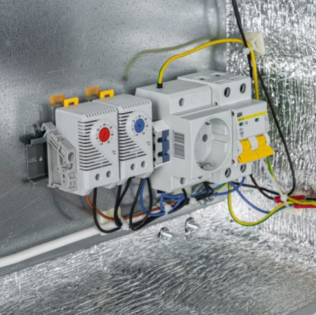 Климатический навесной шкаф Mastermann-4УТПВ-А (Ver. 2.0) IP 54 Фото